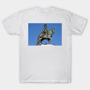 Statue Of The Marquis Of Pombal - 3 © T-Shirt